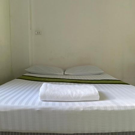 J Home Apartment Hadyai Hat Yai Esterno foto