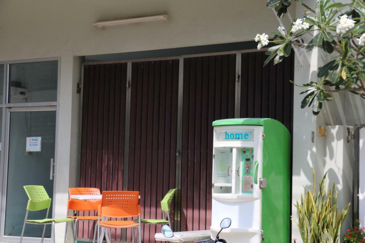 J Home Apartment Hadyai Hat Yai Esterno foto