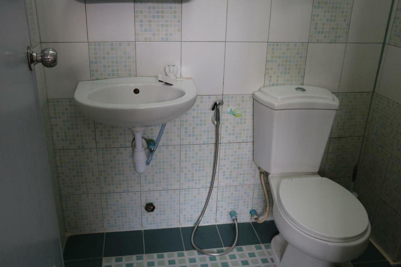 J Home Apartment Hadyai Hat Yai Esterno foto
