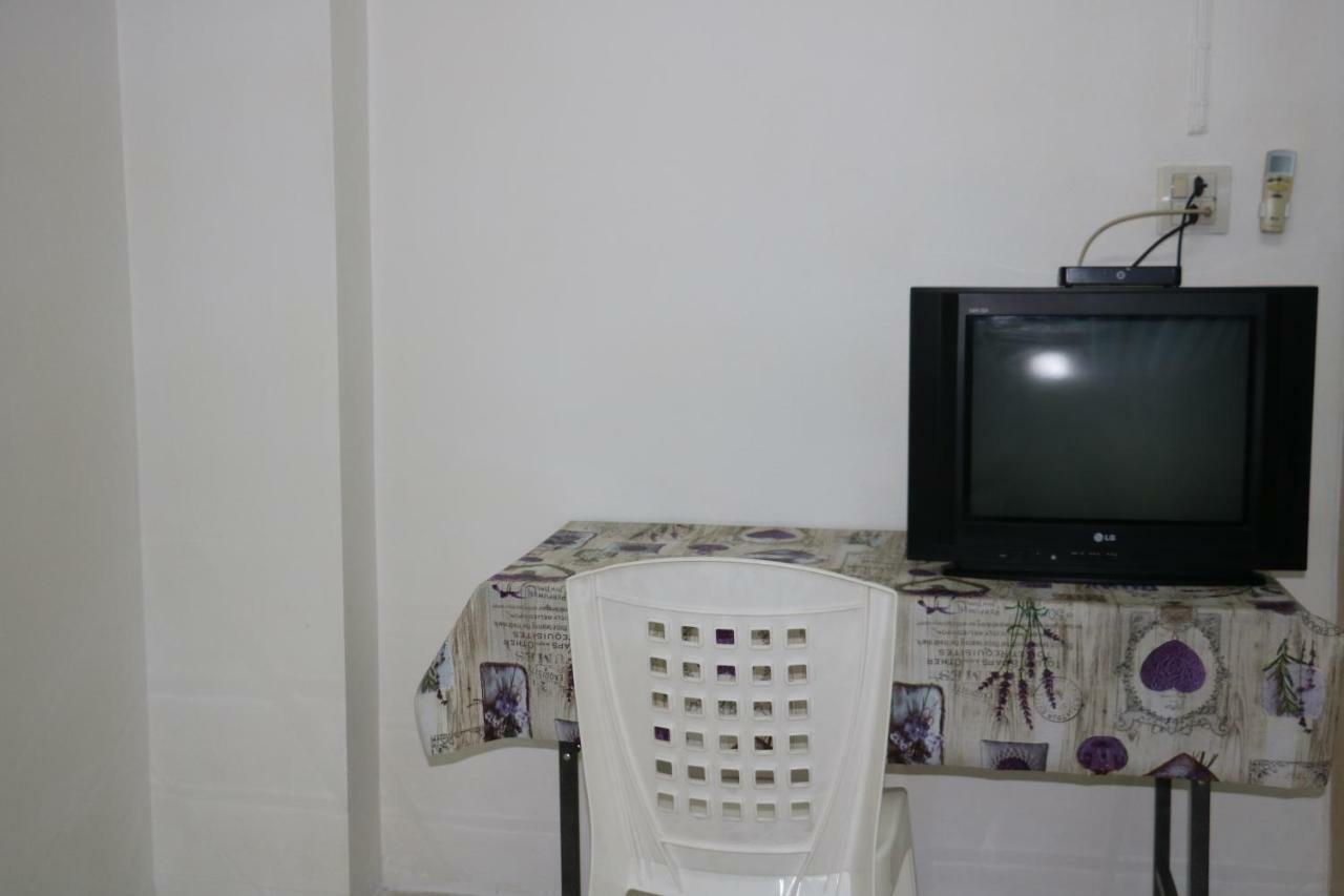 J Home Apartment Hadyai Hat Yai Esterno foto